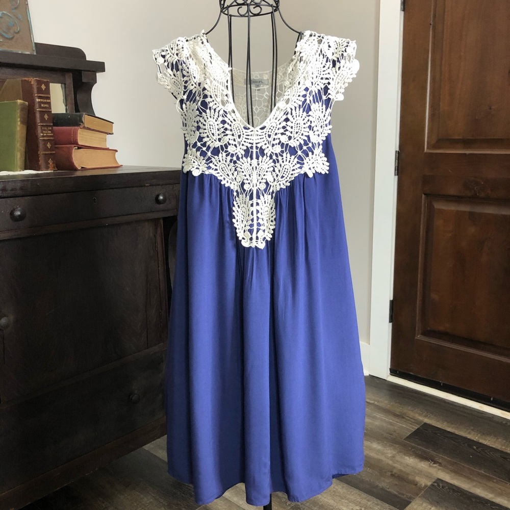 Elegant Blue and White Lace Dress